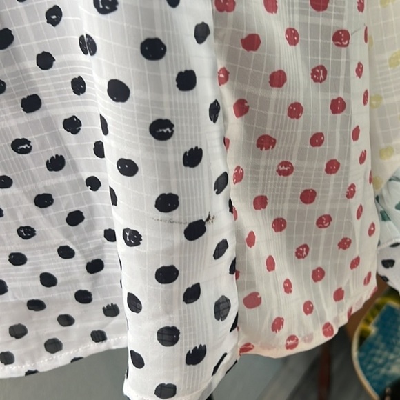 ⭐️Dor Dor Couture, Brilliantly Designed, Multi-Colored Polka Dot Blouse,Size S - Picture 4 of 11